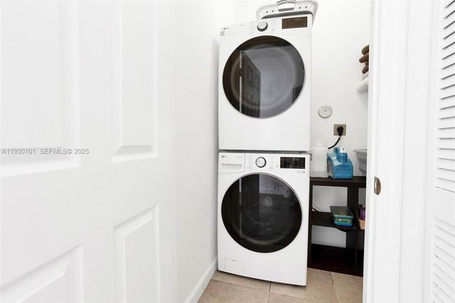 13285 SW 128th Psge 13285, Miami, FL 33186