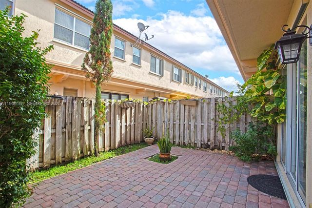 13285 SW 128th Psge 13285, Miami, FL 33186