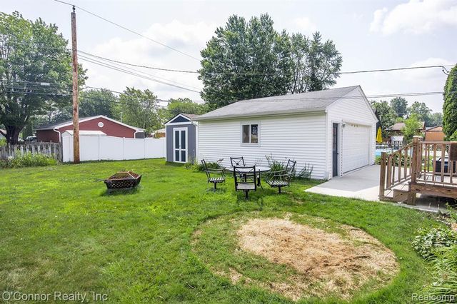 655 Georgia Avenue, Marysville, MI 48040