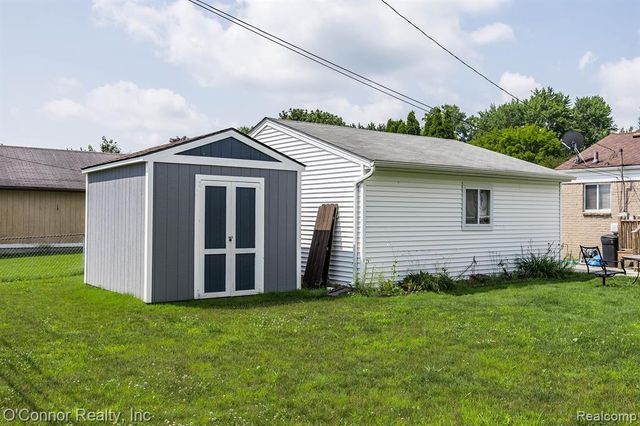 655 Georgia Avenue, Marysville, MI 48040