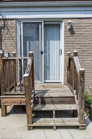 655 Georgia Avenue, Marysville, MI 48040