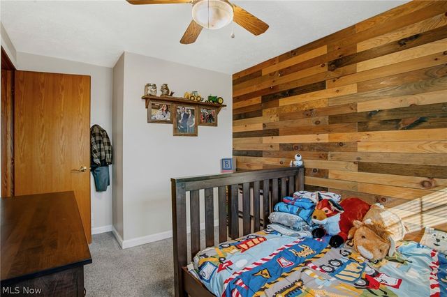 216 Beechwood Boulevard, Wintersville, OH 43953