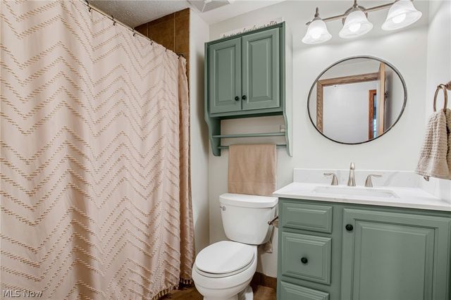 216 Beechwood Boulevard, Wintersville, OH 43953