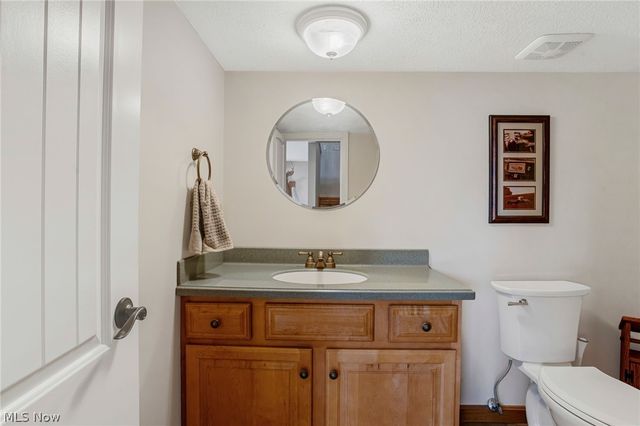 216 Beechwood Boulevard, Wintersville, OH 43953