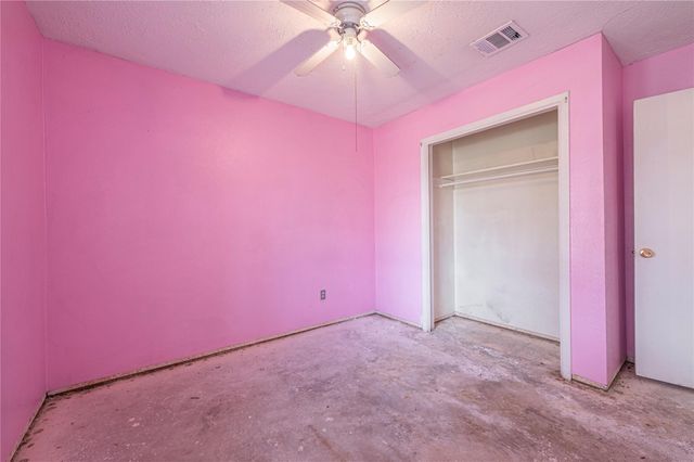 8405 Bandridge Road, La Porte, TX 77571