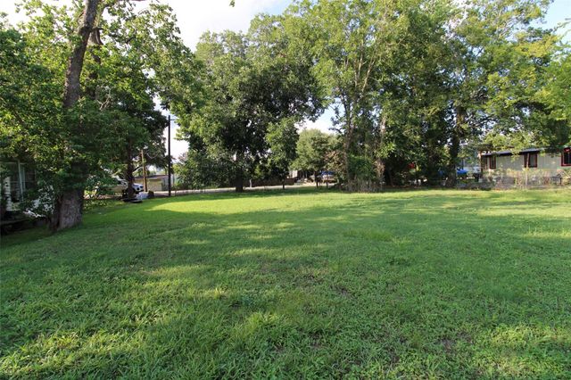 125 Hillsman Lane, Sugar Land, TX 77498