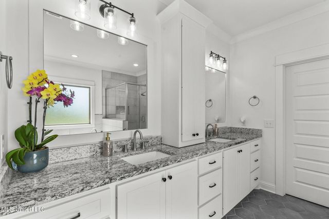600 Ponderosa Drive, Flowood, MS 39232