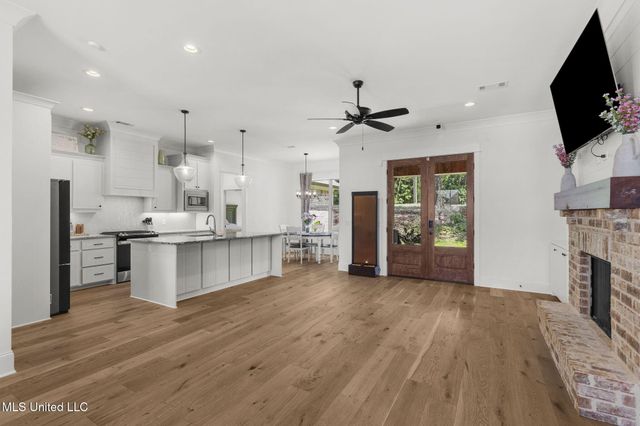 600 Ponderosa Drive, Flowood, MS 39232