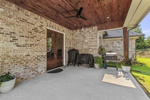 600 Ponderosa Drive, Flowood, MS 39232