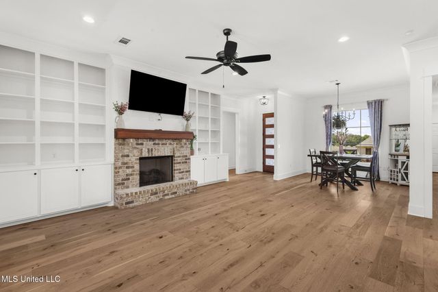 600 Ponderosa Drive, Flowood, MS 39232