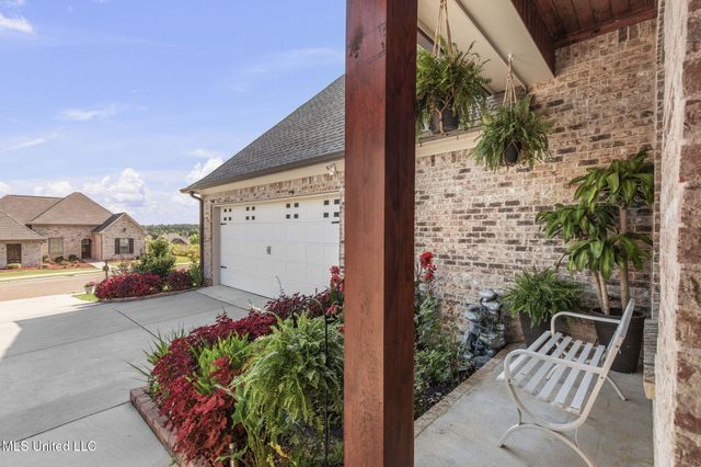 600 Ponderosa Drive, Flowood, MS 39232