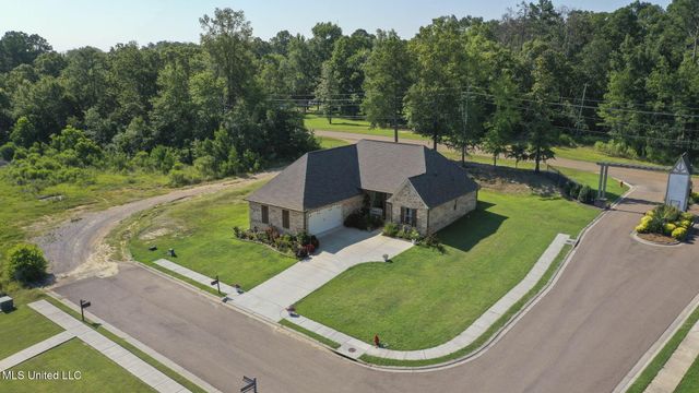 600 Ponderosa Drive, Flowood, MS 39232