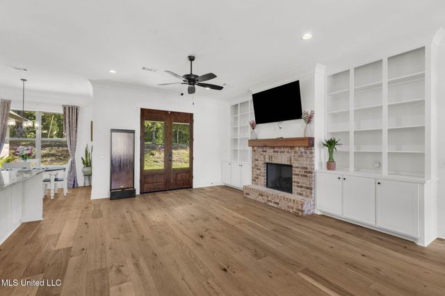 600 Ponderosa Drive, Flowood, MS 39232