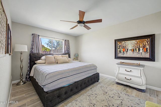 2802 E MISSION Lane, Phoenix, AZ 85028