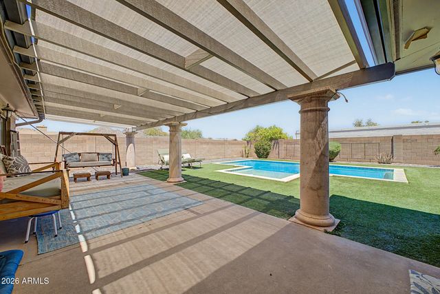 2802 E MISSION Lane, Phoenix, AZ 85028