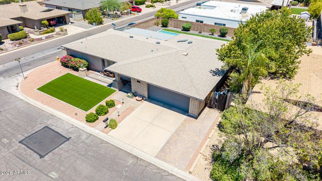 2802 E MISSION Lane, Phoenix, AZ 85028