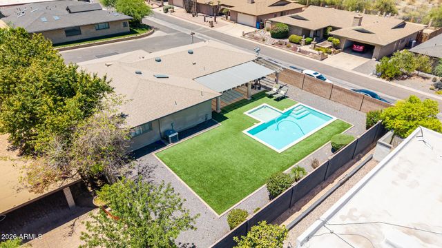 2802 E MISSION Lane, Phoenix, AZ 85028