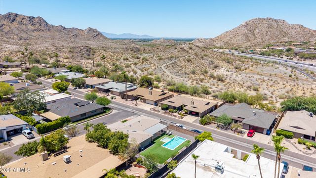 2802 E MISSION Lane, Phoenix, AZ 85028