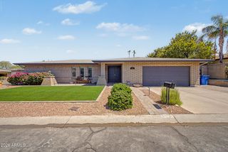 2802 E MISSION Lane, Phoenix, AZ 85028