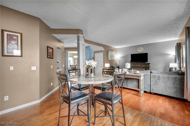 920 Alder Run Way, Akron, OH 44333