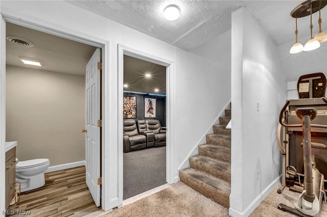 920 Alder Run Way, Akron, OH 44333