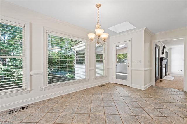 1549 Turkey Hill Road, Winston-salem, NC 27106