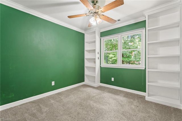 1549 Turkey Hill Road, Winston-salem, NC 27106