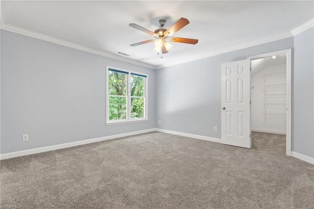 1549 Turkey Hill Road, Winston-salem, NC 27106