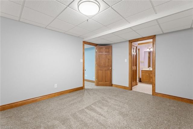 1549 Turkey Hill Road, Winston-salem, NC 27106