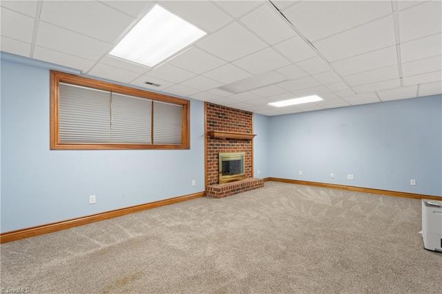 1549 Turkey Hill Road, Winston-salem, NC 27106