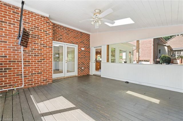 1549 Turkey Hill Road, Winston-salem, NC 27106