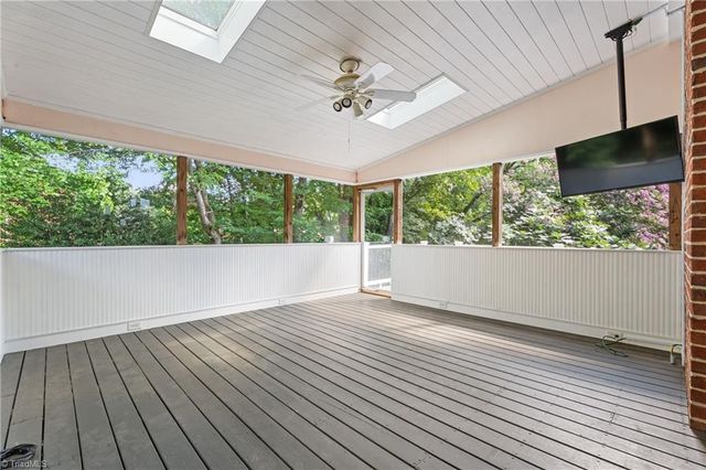 1549 Turkey Hill Road, Winston-salem, NC 27106