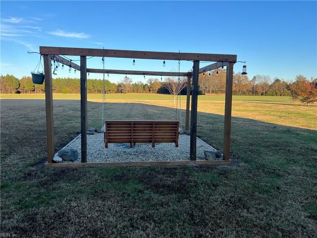 28341 Sunbeam RD, Franklin, VA 23851