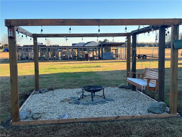 28341 Sunbeam RD, Franklin, VA 23851