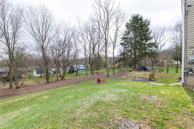 47 Boxwood Lane, Perinton, NY 14450
