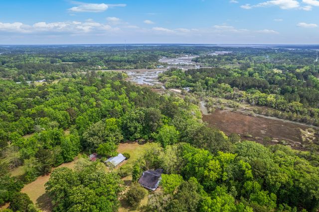 4942 Storage Road, Meggett, SC 29449