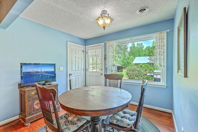 4942 Storage Road, Meggett, SC 29449