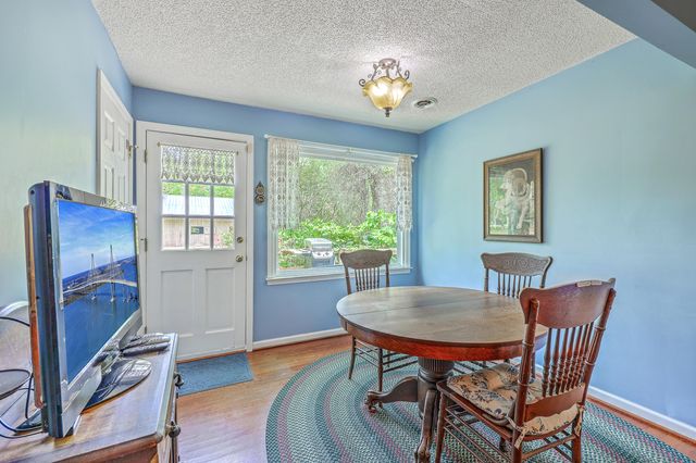 4942 Storage Road, Meggett, SC 29449