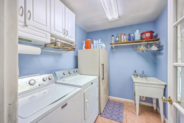 4942 Storage Road, Meggett, SC 29449