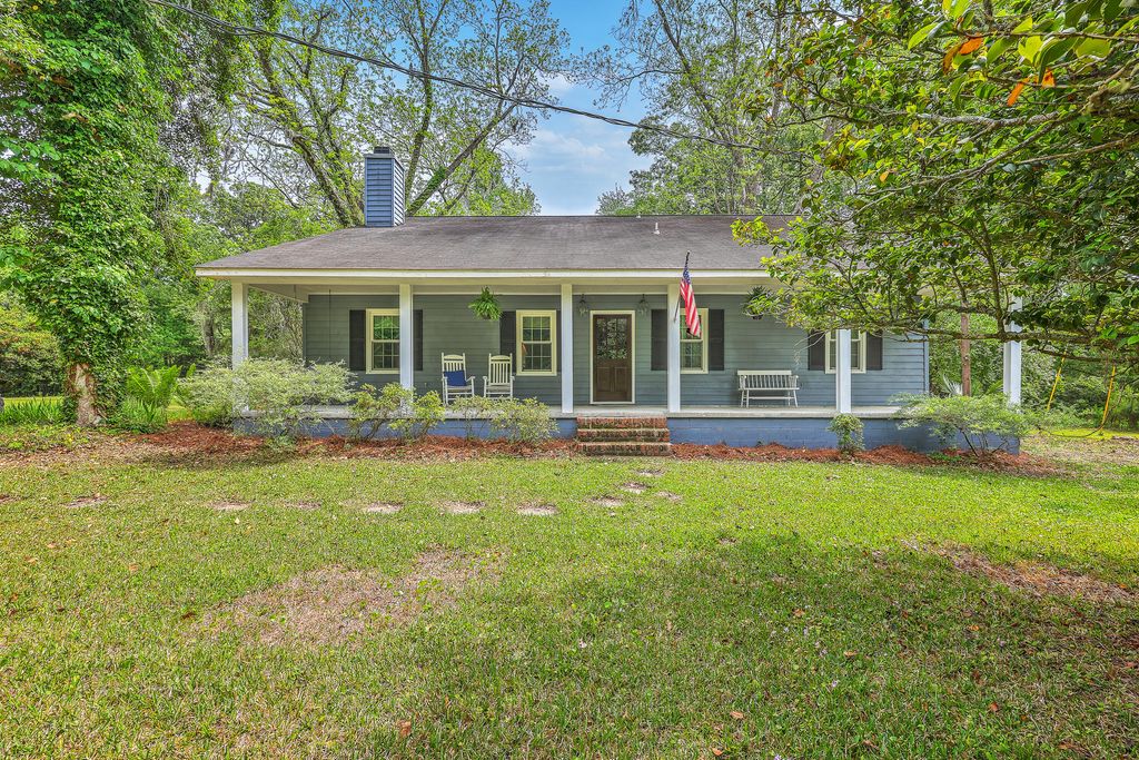 4942 Storage Road, Meggett, SC 29449