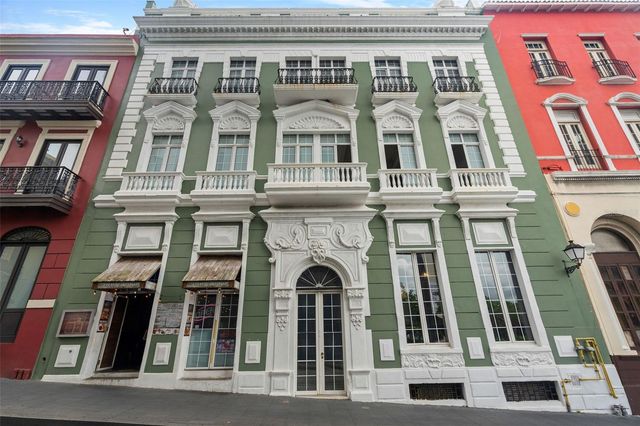 251 & 301 RECINTO SUR & SAN JUSTO, Old San Juan, PR 00901