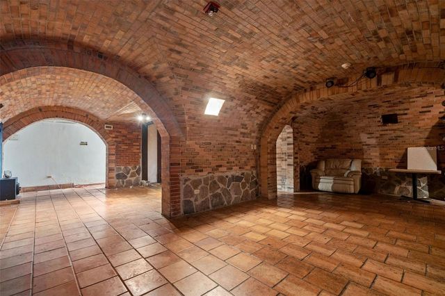 251 & 301 RECINTO SUR & SAN JUSTO, Old San Juan, PR 00901