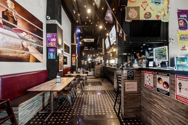 251 & 301 RECINTO SUR & SAN JUSTO, Old San Juan, PR 00901