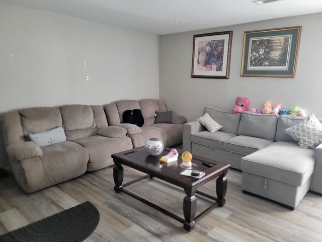 7326 Thurow Street, Houston, TX 77087