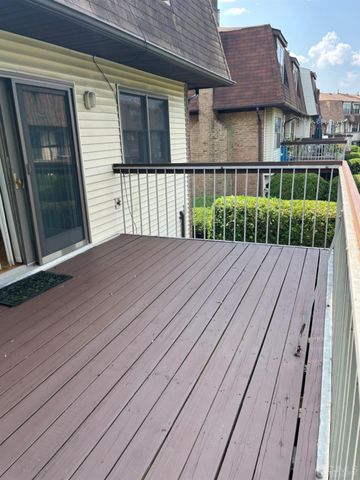 3601 N Oaks Boulevard, North Brunswick, NJ 08902