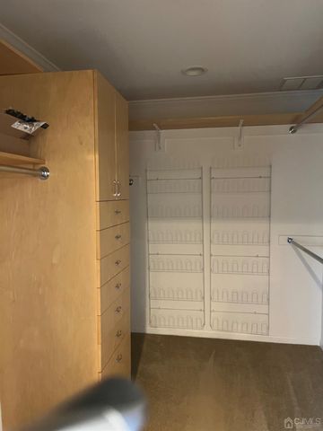 3601 N Oaks Boulevard, North Brunswick, NJ 08902