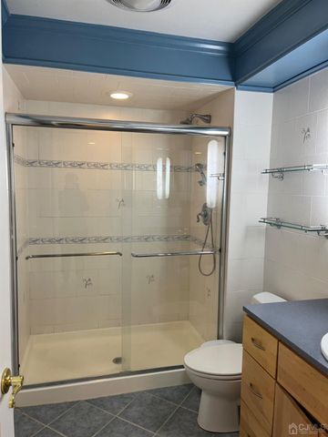 3601 N Oaks Boulevard, North Brunswick, NJ 08902