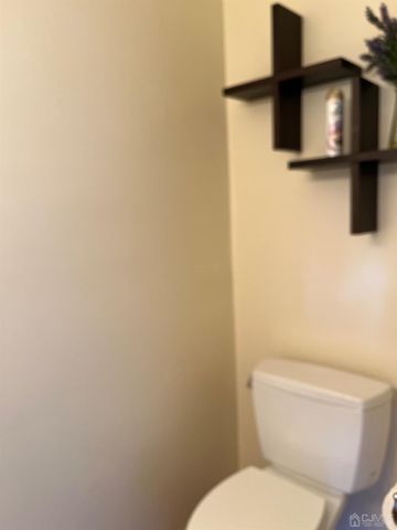 3601 N Oaks Boulevard, North Brunswick, NJ 08902