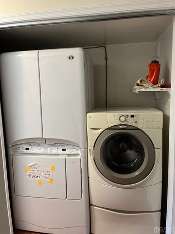 3601 N Oaks Boulevard, North Brunswick, NJ 08902