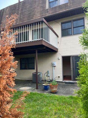 3601 N Oaks Boulevard, North Brunswick, NJ 08902